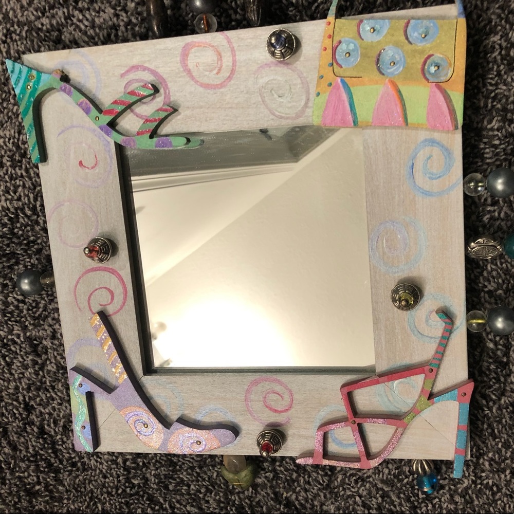 Mirror - Ladies Gray Wooden Mirror with Shoe and Purse Theme